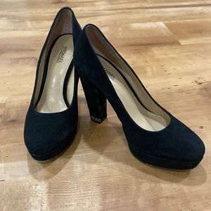 Women’s Michael Kors Suede Sabrina Pump with silver chain detail on heel